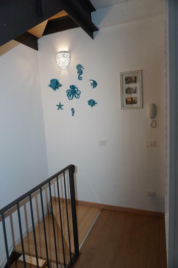 הוילה סן בנדטו דל טרנטו Casa Vacanze Torre Dei Gualtieri מראה חיצוני תמונה