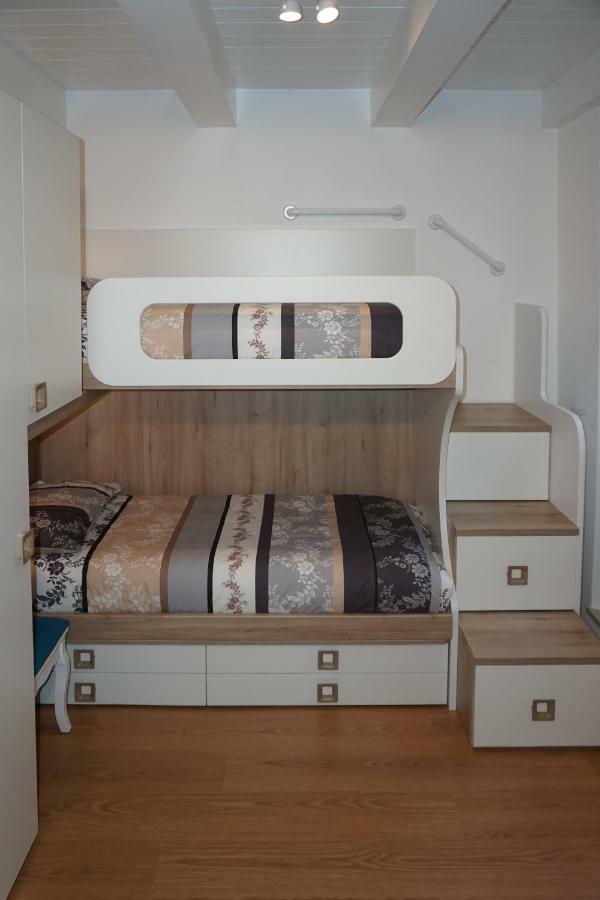 הוילה סן בנדטו דל טרנטו Casa Vacanze Torre Dei Gualtieri מראה חיצוני תמונה